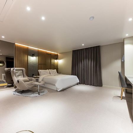 Hotel Lium Τσεονάν Εξωτερικό φωτογραφία