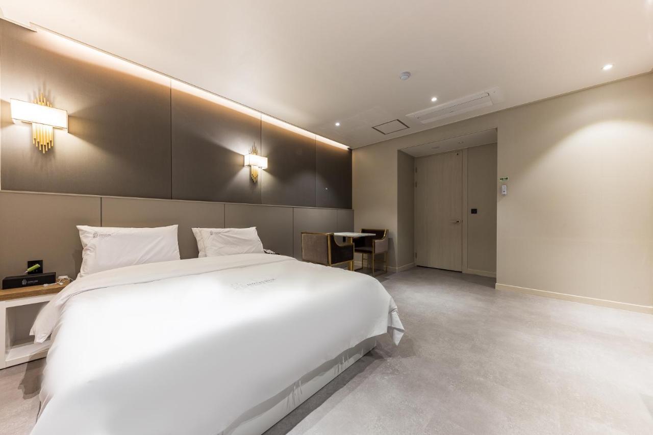 Hotel Lium Τσεονάν Εξωτερικό φωτογραφία