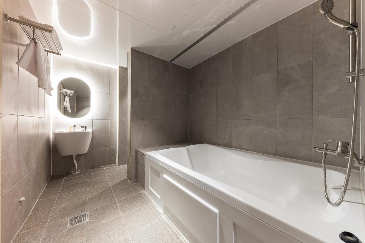 Hotel Lium Τσεονάν Εξωτερικό φωτογραφία